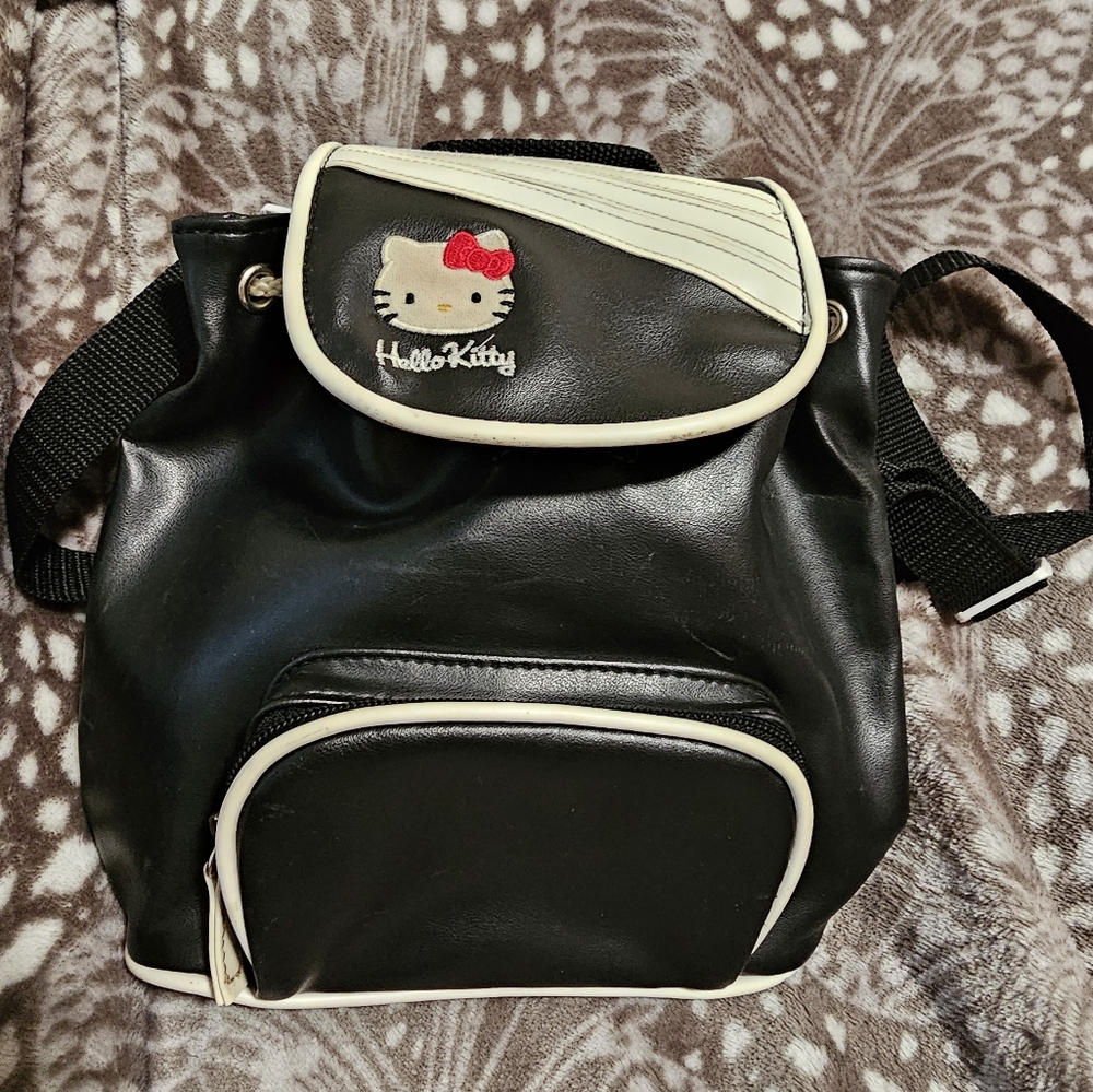 vintage hello kitty mini back pack